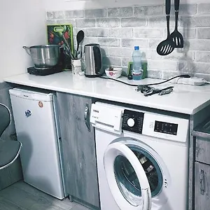 https://little-house.alltbilisihotels.com